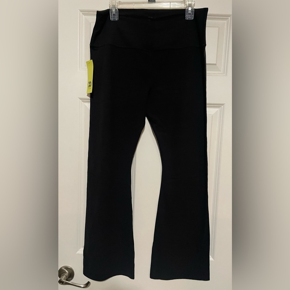 Black Flared Leggings - Picture 2 of 4